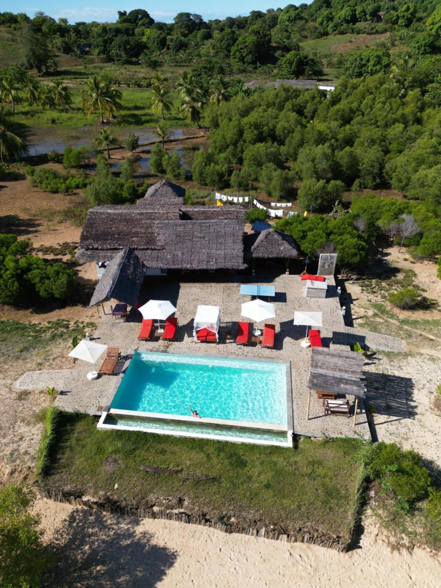 Emeraude Lodge Andilana Exteriör bild
